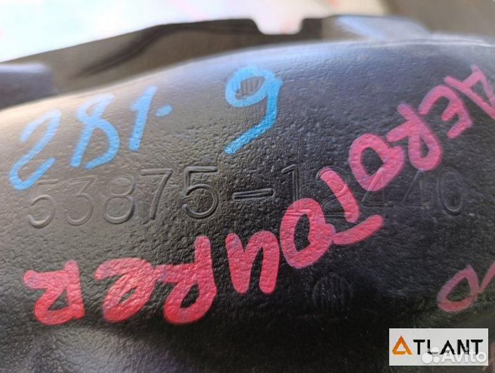 Подкрылок передний правый toyota corolla fielder