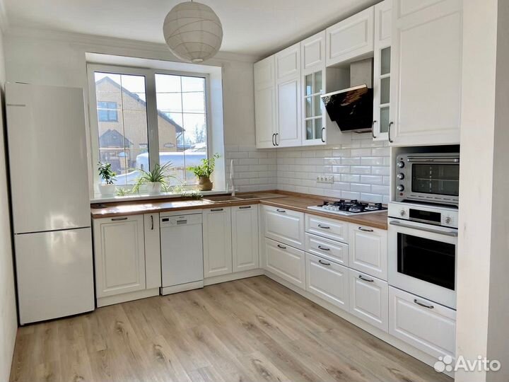 Кухня эмаль прямая. Рассрочка ars 8327