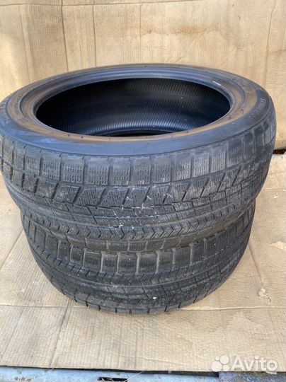 Bridgestone Blizzak VRX 245/45 R19
