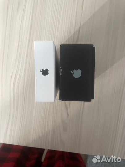 Коробка от iPhone 11 11 pro