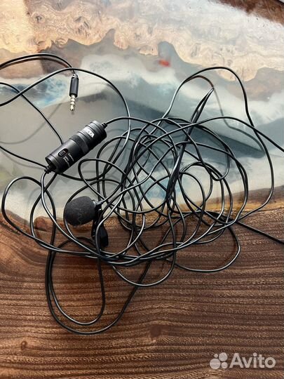 Петличный микрофон boya by-m1