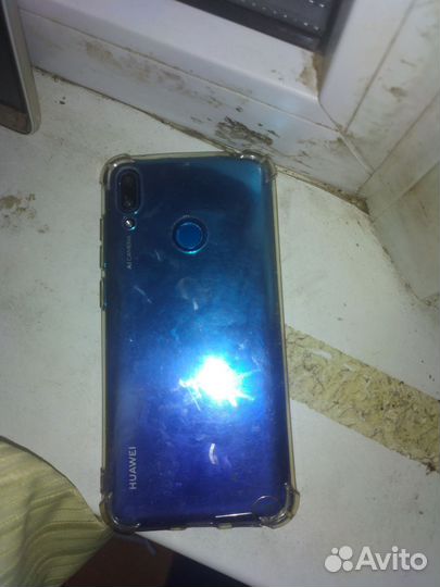HUAWEI Y7 (2019), 3/32 ГБ