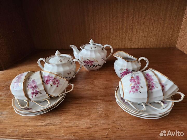 Сервиз чайный из костяного фарфора на 6 персон