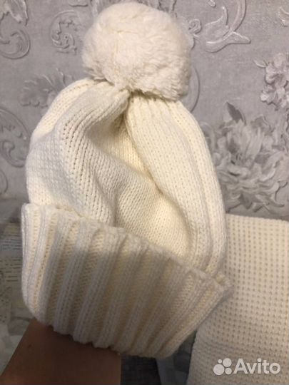 Комплект шапка и шарф