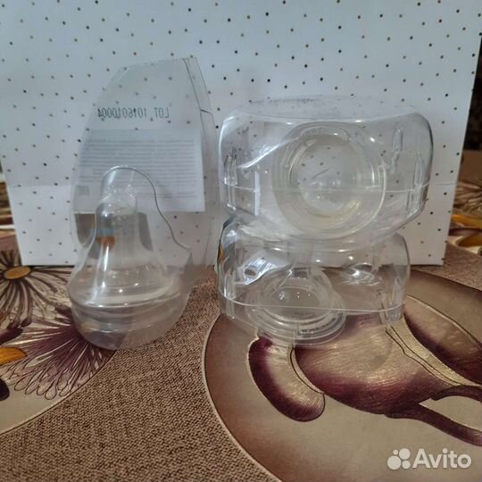Бутылочка avent и Молокоотсос avent