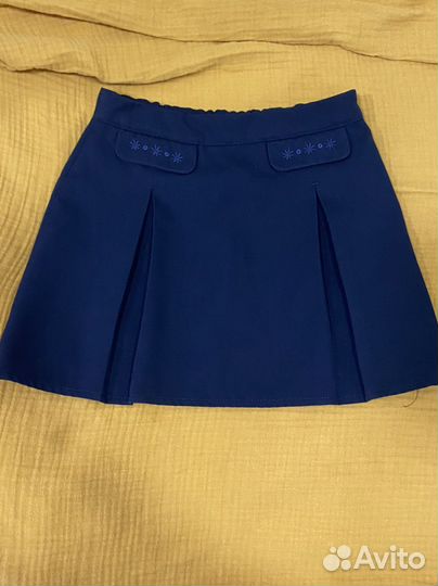 Школьная форма для девочки 1 класс