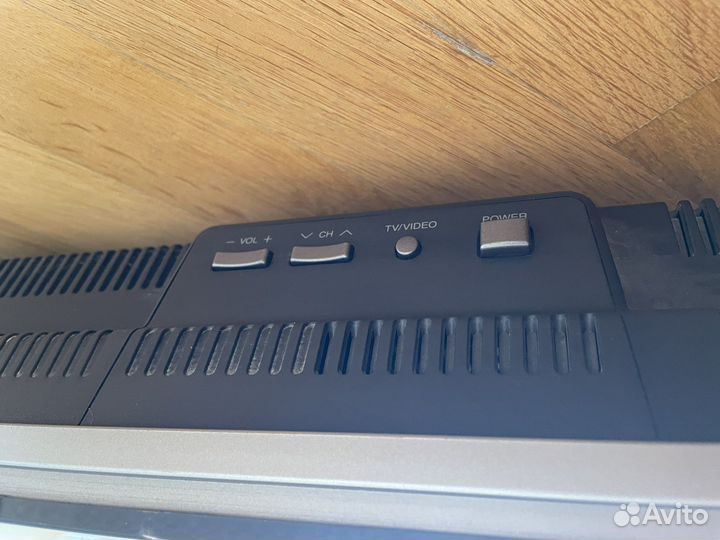 Телевизор Sharp LC-32PX5M
