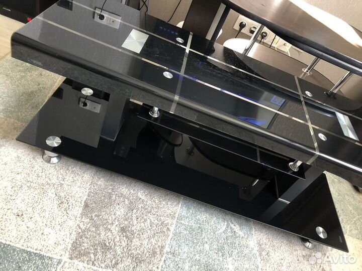 Полка, под телек