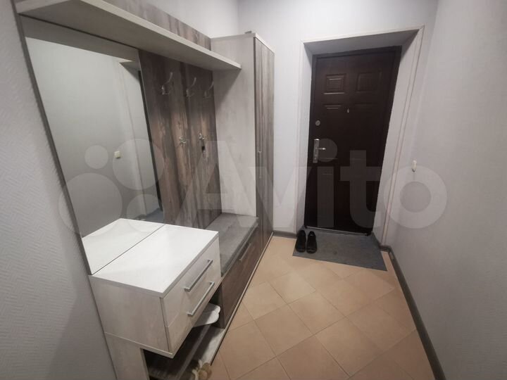 2-к. квартира, 57,2 м², 1/5 эт.