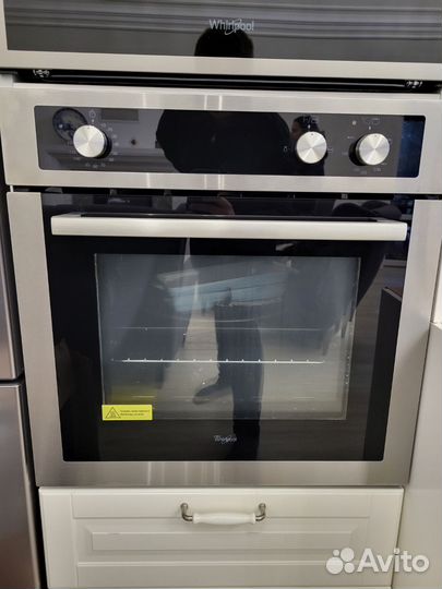 Газовый духовой шкаф Whirlpool AKP 807 IX