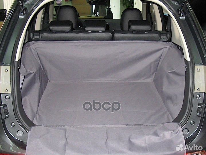 Чехлы багажника автомобиля Mitsubishi Outlander