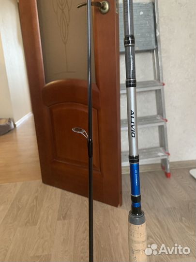 Продается спининг+набор