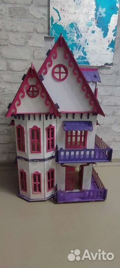 Домик кукольный