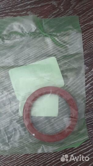 Сальник коленвала задний