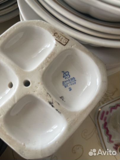 Статуэтка фарфор