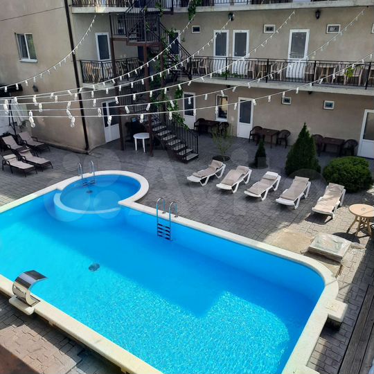 Комната 25 м², 1/3 эт.