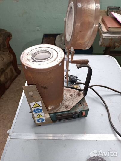 Графитовый тигель для плавки драгоценных металлов