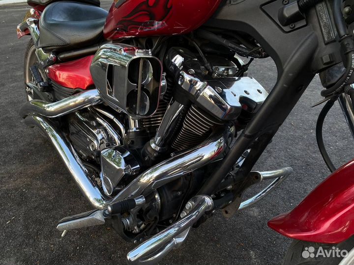 Yamaha XV 1900 Raider