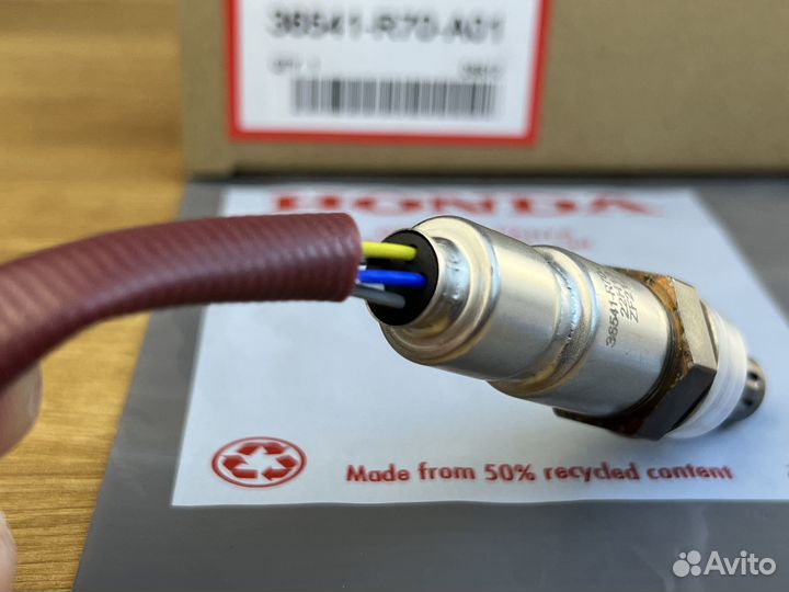 Кислородный датчик лямбда зонд Honda 36541R70A01