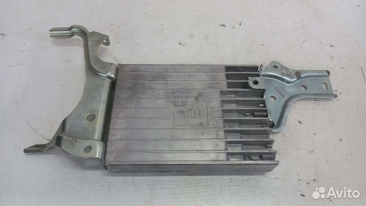 Усилитель звука JBL Toyota Camry XV50