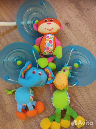 Музыкальный мобиль Tiny Love