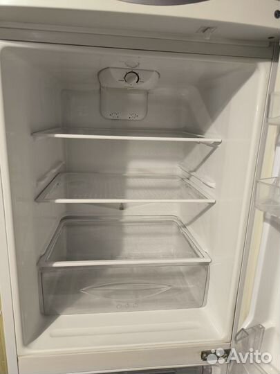 Холодильник бу lg