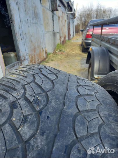 Yokohama Parada Spec-X 305/40 R22