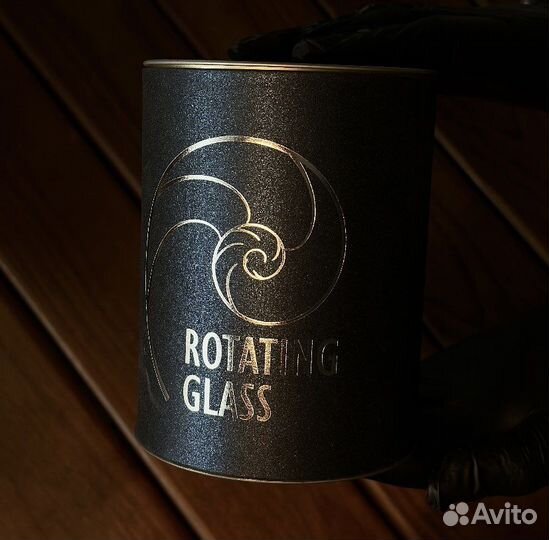 Вращающийся бокал для виски, коньяка