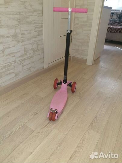 Самокат детский трехколесный светящиеся колеса