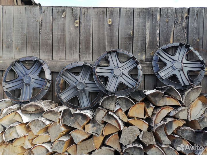 Колпаки на колеса r 16
