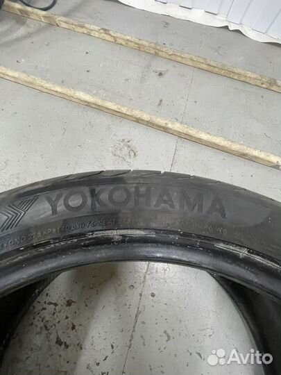 Yokohama Advan Sport V105 255/40 R20