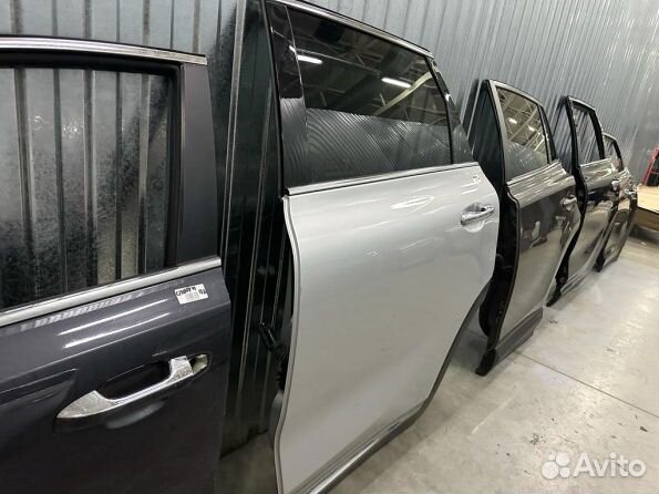 Дверь задняя левая Киа Соренто Прайм