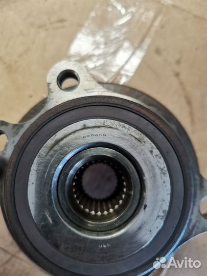 Ступица передняя тоёта камри V70 XV70 2.5