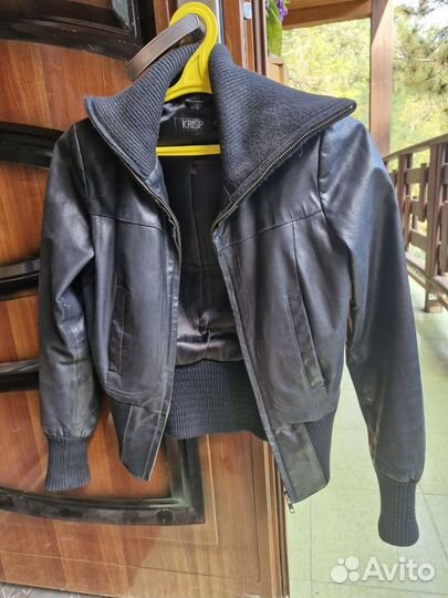 Куртка кожаная женская 42