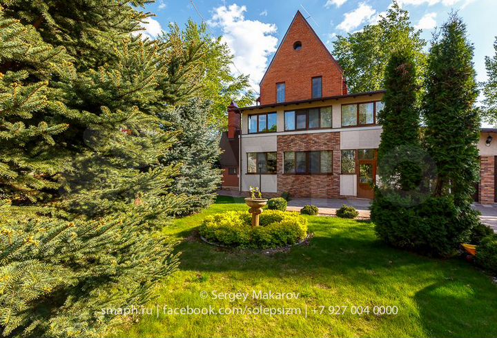 Дом 325 м² на участке 15 сот.