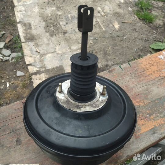 Вакуумный усилитель тормозов opel