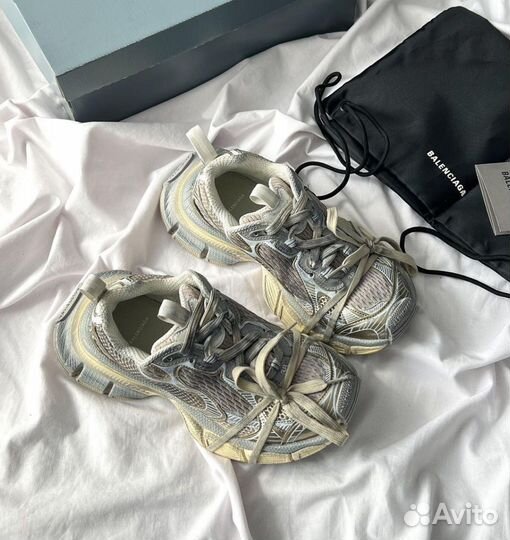 Balenciaga 3XL Sneaker Worn-Out - Light Beige