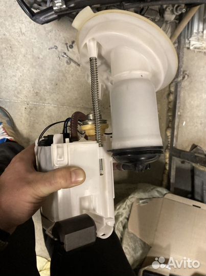 Бензонасос BMW 3 N20b20 2.0 бензин 7243975