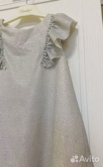 Нарядное платье для девочки 104-110