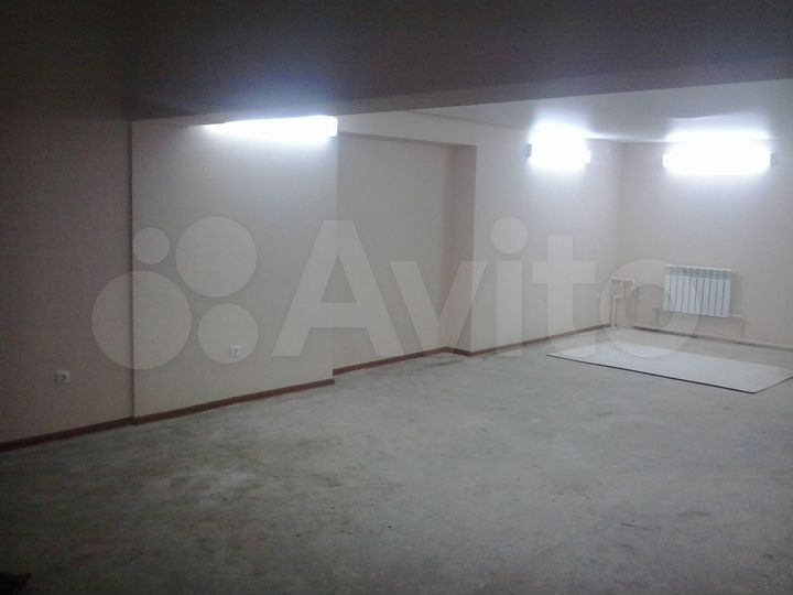 Торговая площадь, 62 м²