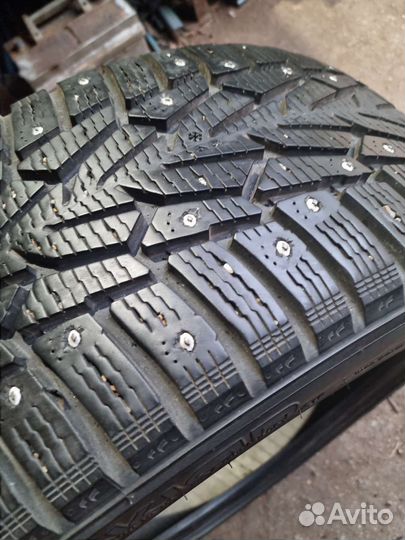 Nokian Tyres Hakkapeliitta 7 235/45 R17 97T