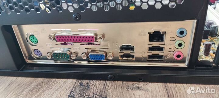 Материнская плата с процессором