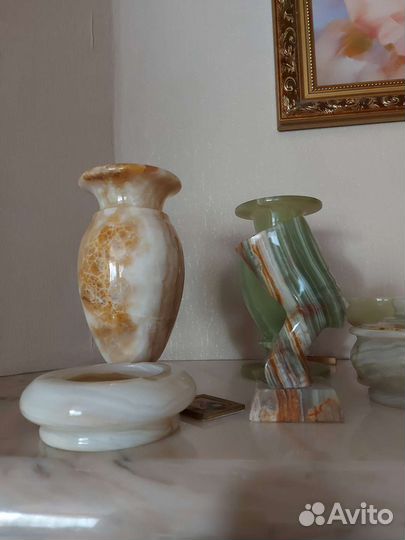 Коллекция изделий из оникса