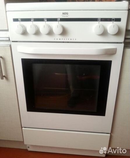 Электрическая плита AEG Electrolux Competence