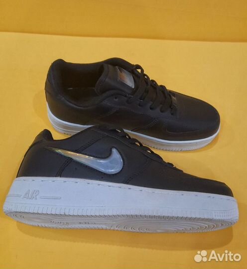 Кроссовки nike air force 1