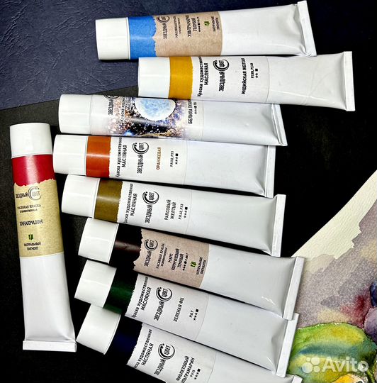 Масляные краски с яркими чистыми цветами
