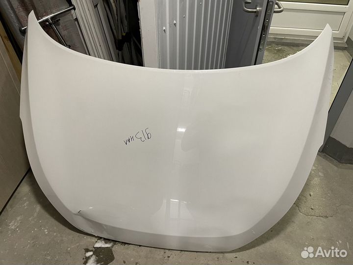 Капот Tucson TL