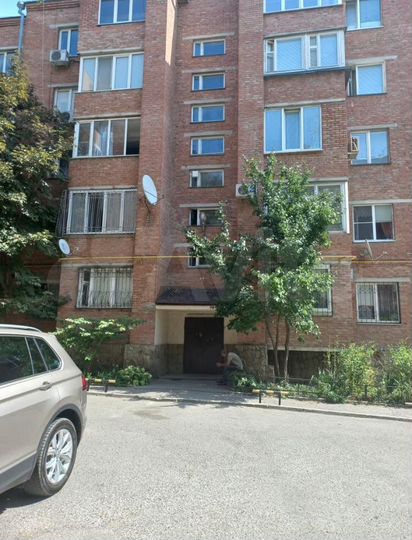 3-к. квартира, 96 м², 5/5 эт.