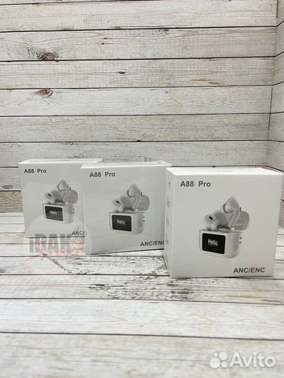 Беспроводные наушники с экраном