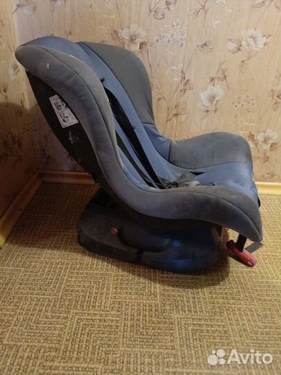 Детское автокресло 9-18 кг